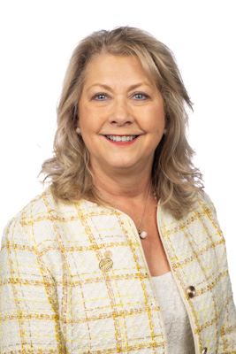 Cheri Nelson, owner of Express Kalispell Montana