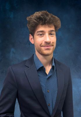 Gabe - Headshot