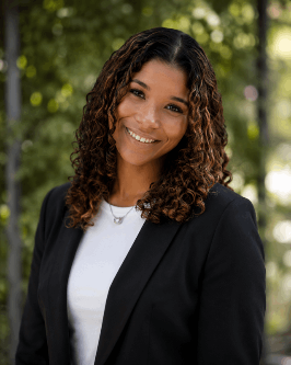Picture of Caiti Rivera from Express Saint Petersburg, FL